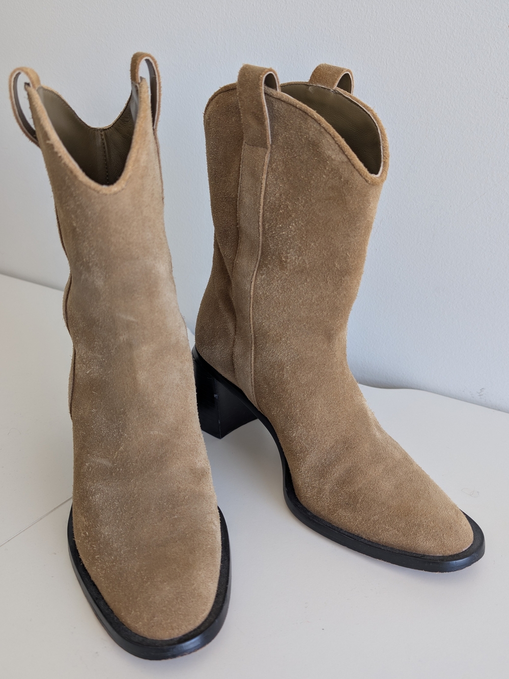 Everlane Suede Tan Western Booties - Women